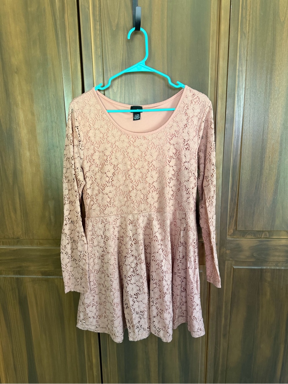 Rue21 Blush Lace Peplum Tunic